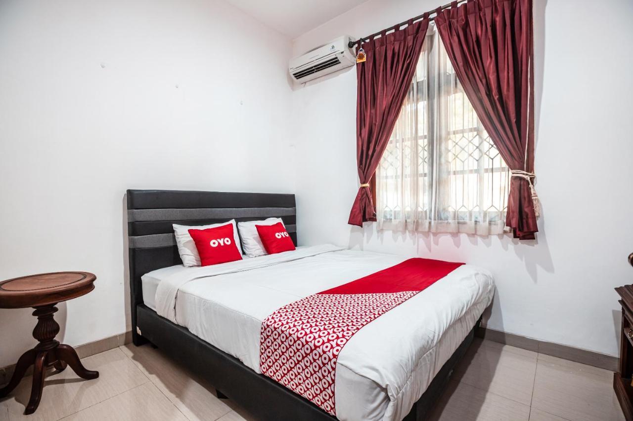 Oyo 1990 Kost Kuningan Executive Boading House Setiabudi Джакарта Екстериор снимка