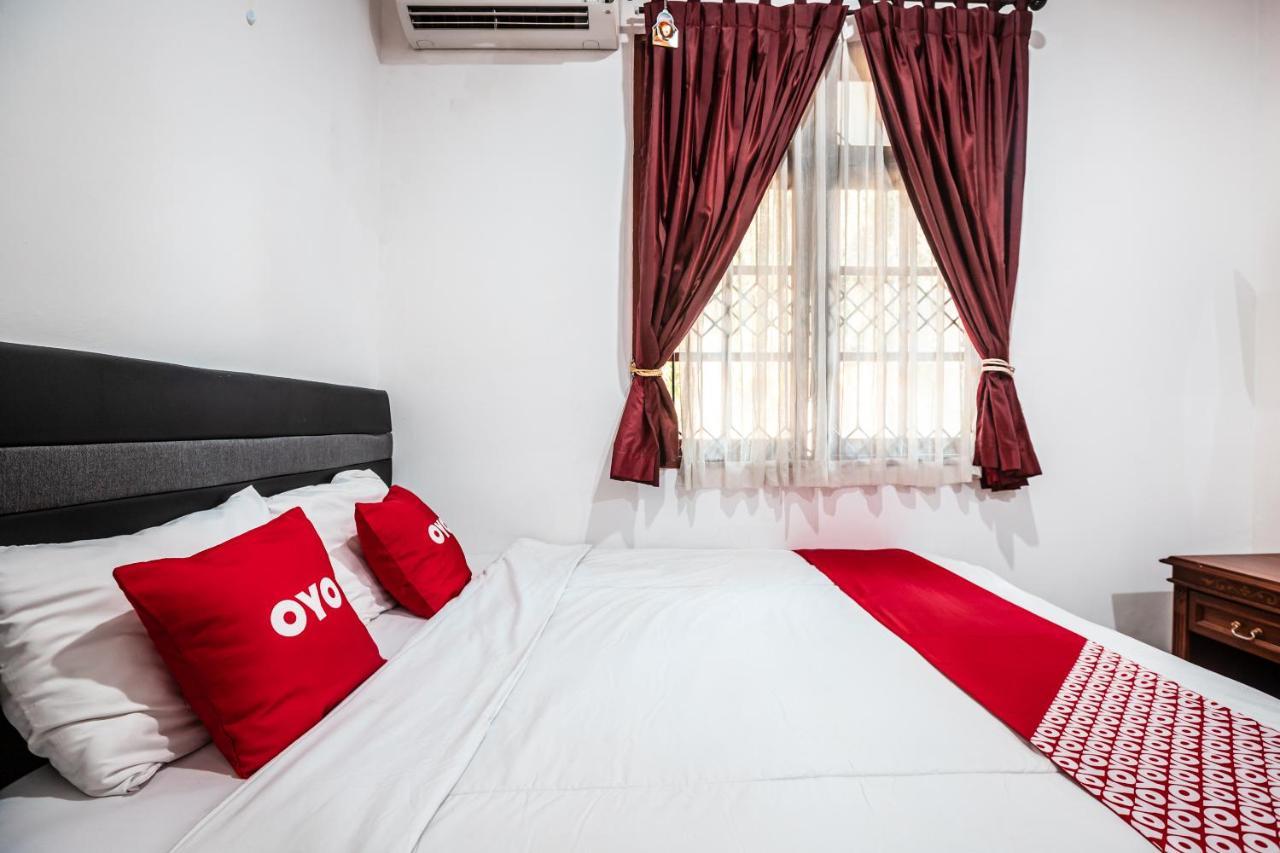 Oyo 1990 Kost Kuningan Executive Boading House Setiabudi Джакарта Екстериор снимка