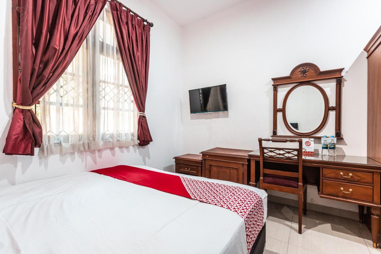 Oyo 1990 Kost Kuningan Executive Boading House Setiabudi Джакарта Екстериор снимка