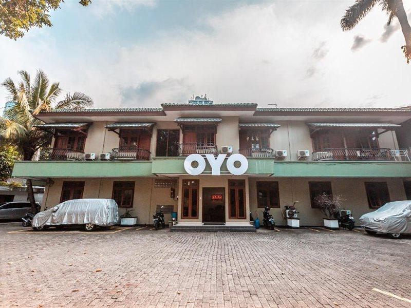 Oyo 1990 Kost Kuningan Executive Boading House Setiabudi Джакарта Екстериор снимка