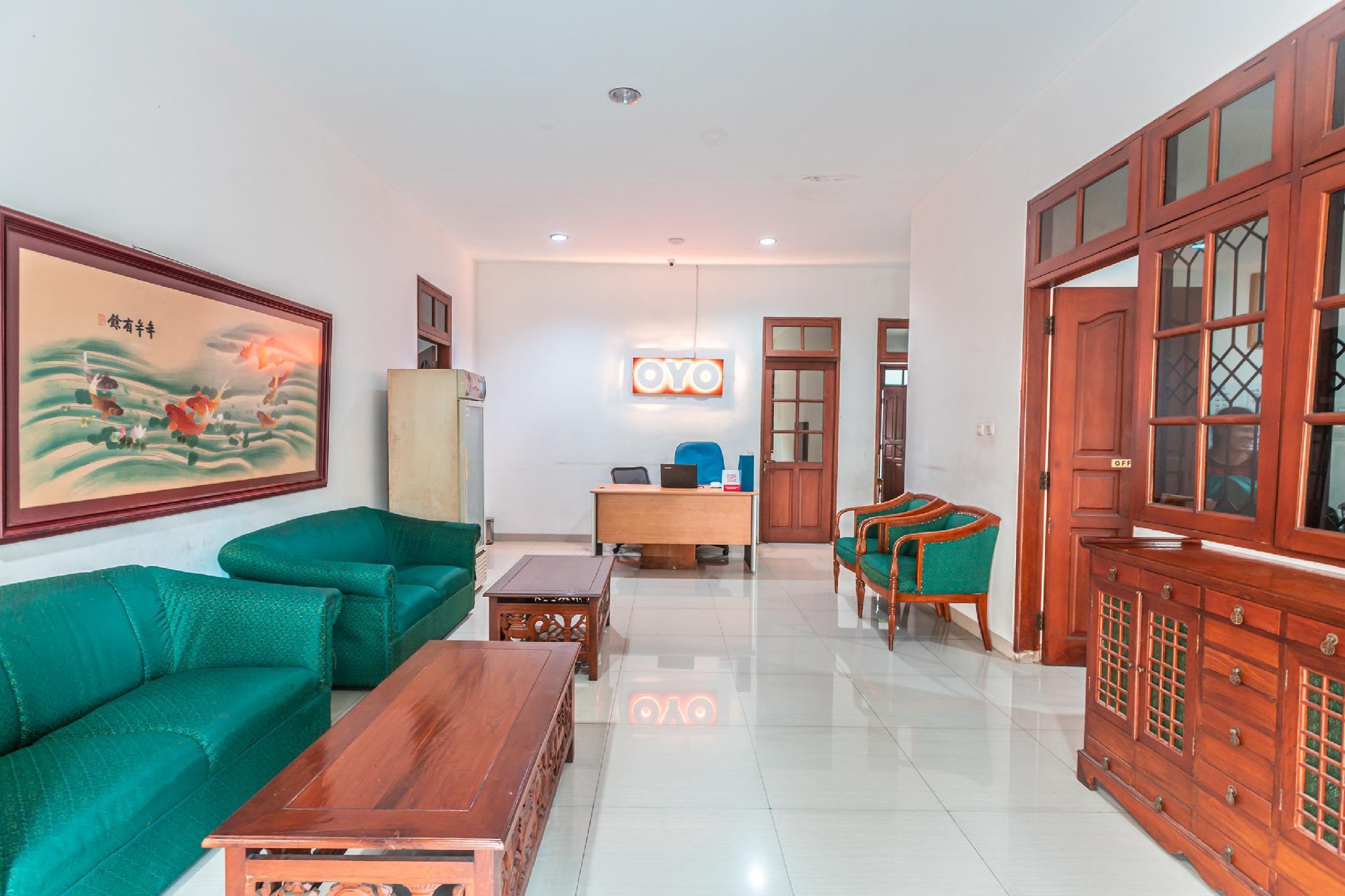 Oyo 1990 Kost Kuningan Executive Boading House Setiabudi Джакарта Екстериор снимка