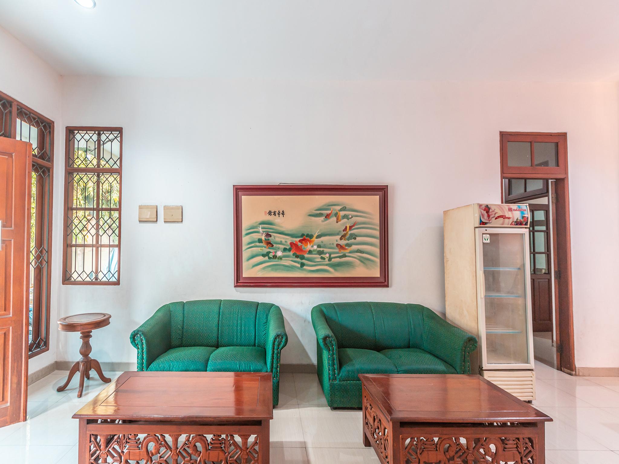Oyo 1990 Kost Kuningan Executive Boading House Setiabudi Джакарта Екстериор снимка